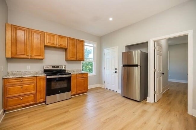 Photo - 10 Jerome St Unit 1