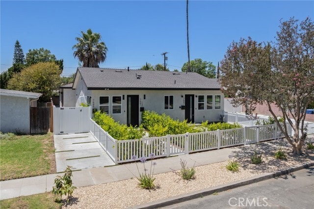 7647 Melvin Ave
