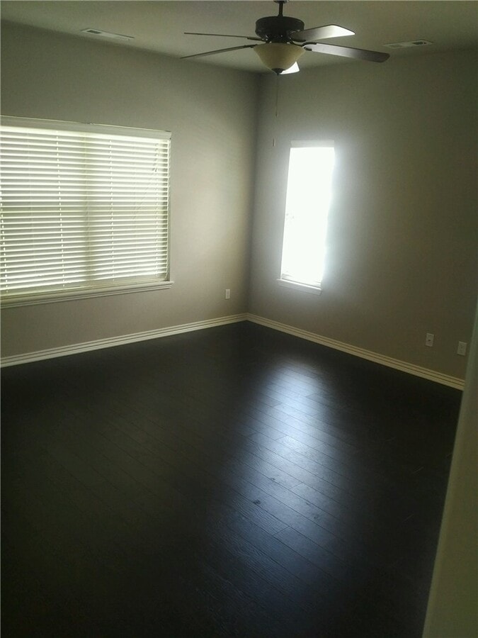 Photo - 1524 N Leverett Ave