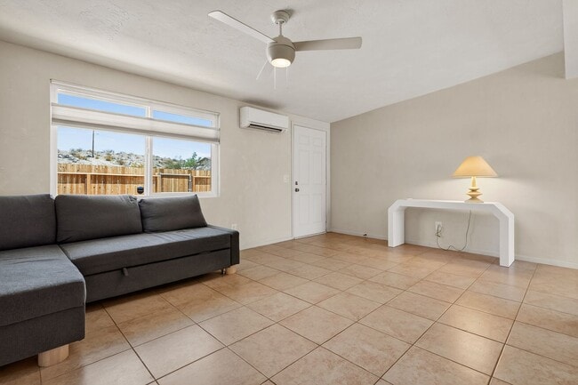 Photo - 71897 Sunnyslope Dr