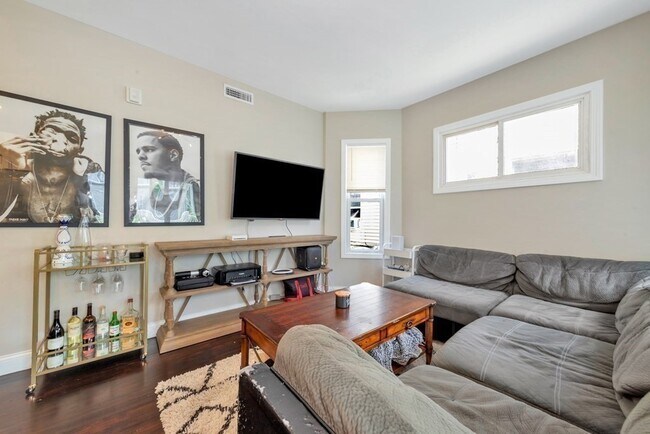 Photo - 770 Columbia Rd Unit 3T