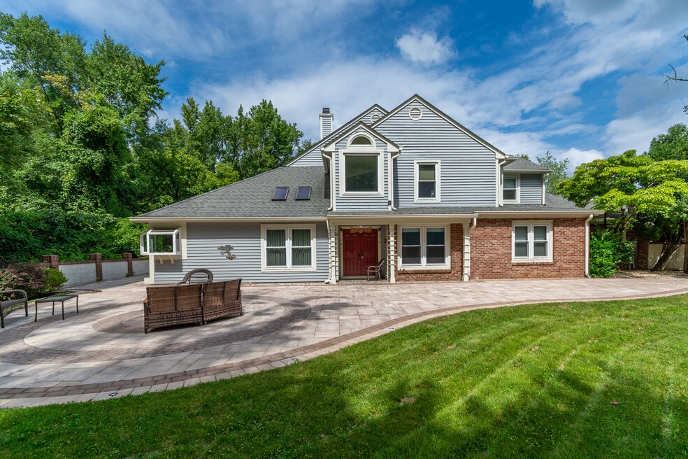 Large patio and grass area to enjoy