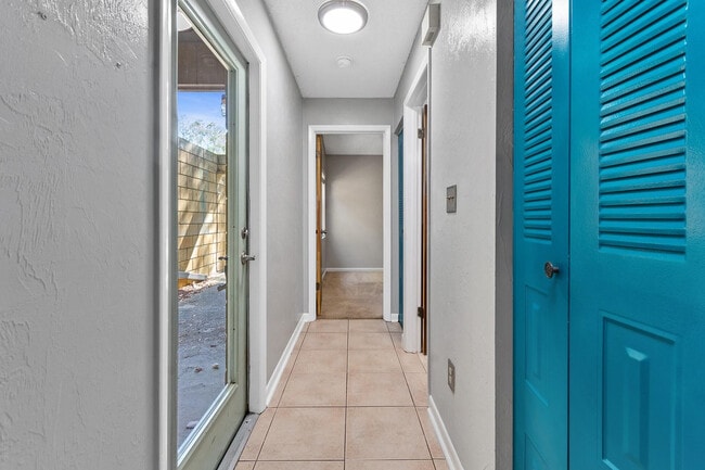 Photo - 6926 SW 45th Ave