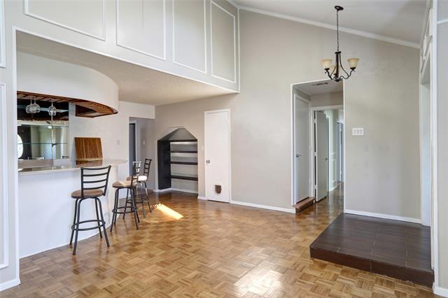 Photo - 2105 Wheaton Dr