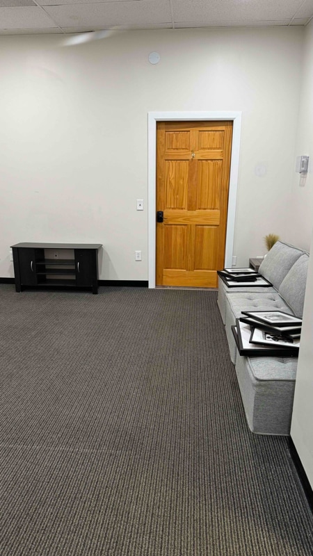 Photo - 465 Blossom Rd