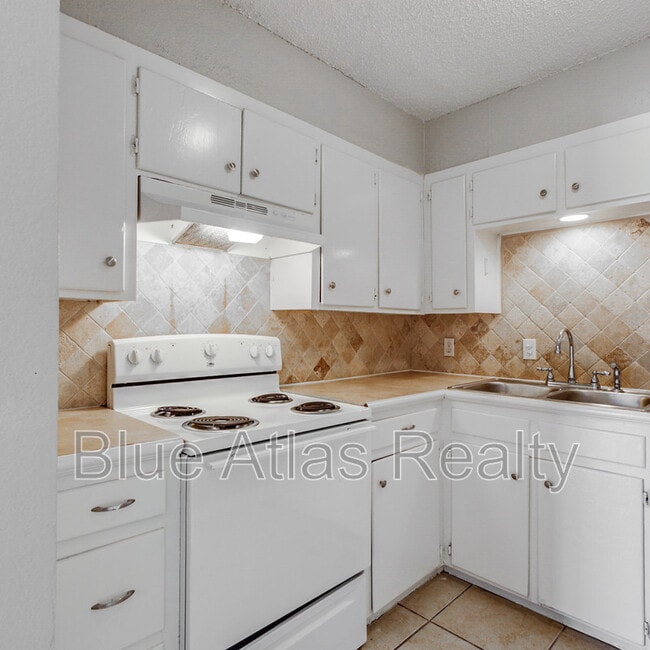 Photo - 5352 Wonder Dr