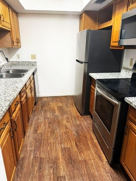 Photo - 2826 S Bartell Dr Unit 25