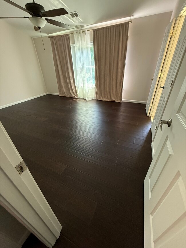 Photo - 3391 Spindletop Dr NW