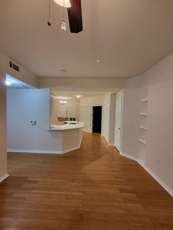 Photo - 2320 Gracy Farms Ln Unit 413