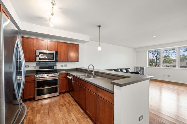 Photo - 1905 S Wolf Rd Unit 209