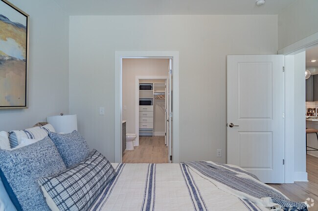 2BR, 2BA - 1,116SF - Primary Bedroom