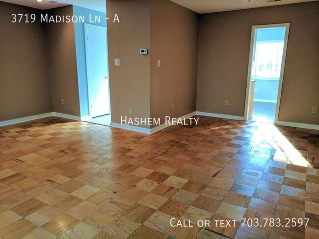 Photo - 3719 Madison Ln