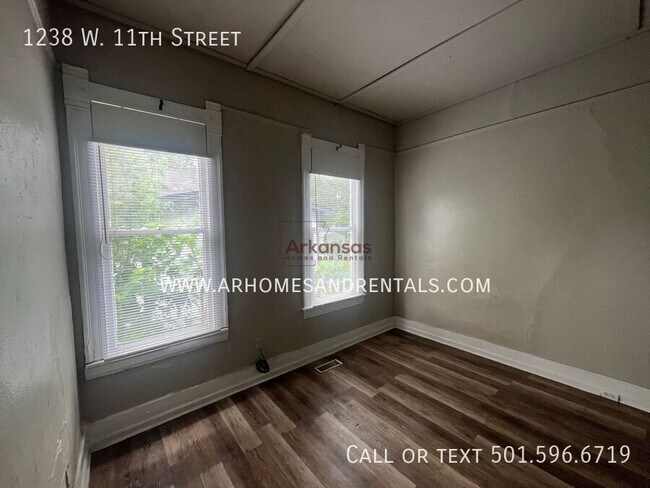 Photo - 1238 W 11th St