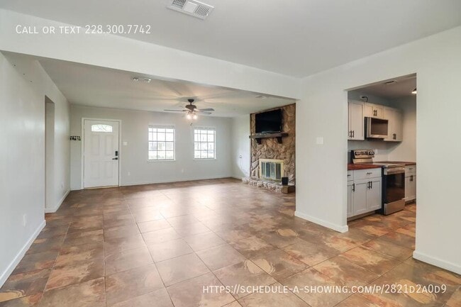 Photo - 647 Ridge Dr