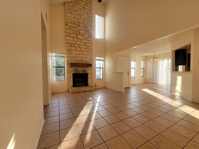 Photo - Horseshoe Cir, 1760 Unit 1760