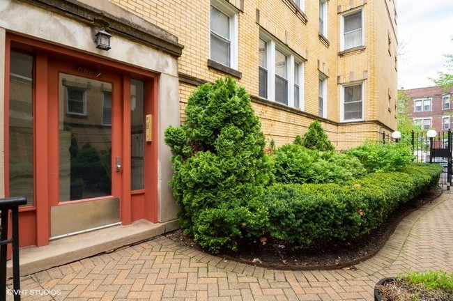 Photo - 4002 N Kenmore Ave Unit 3W