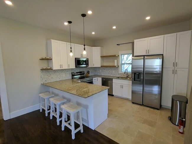 Photo - 30 Woodrow Ave