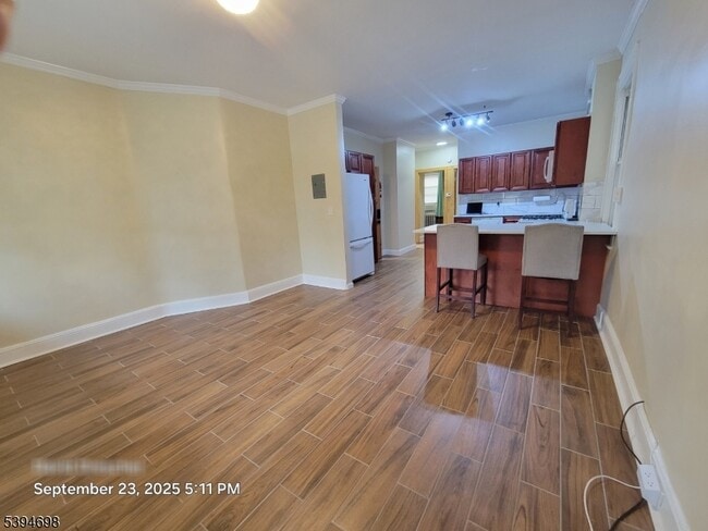 Photo - 28 Willowdale Ave