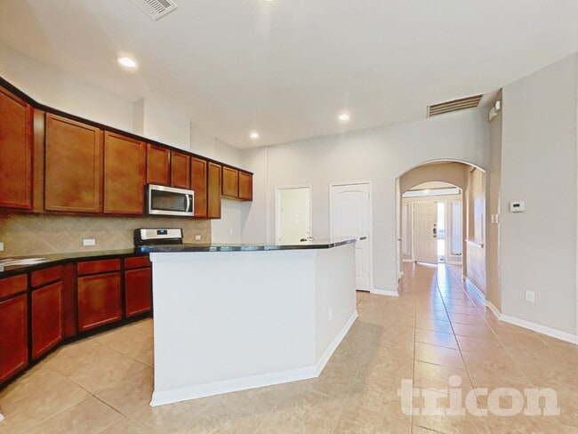 Photo - 410 Heatherton Hill Dr