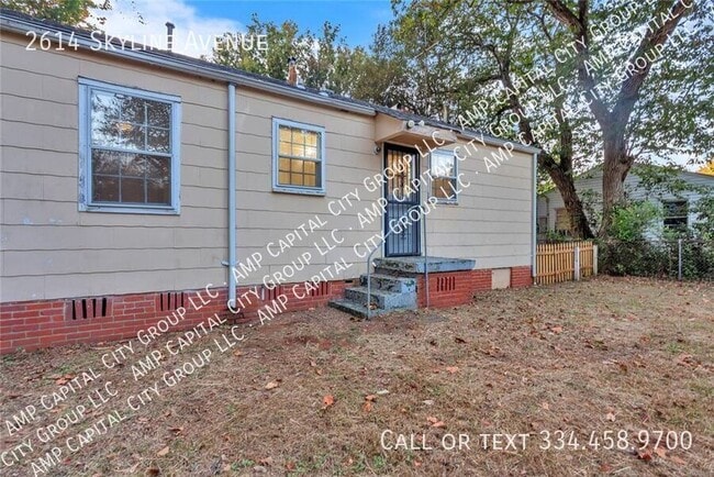 Photo - 2614 Skyline Ave