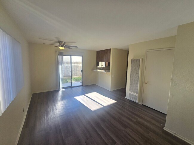 Photo - 2109 Florida St Unit 2