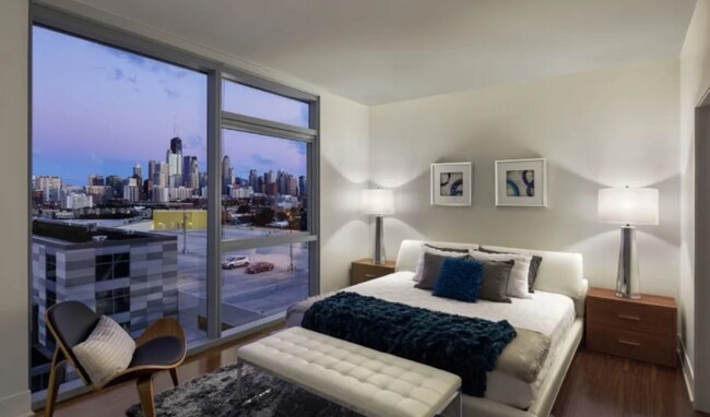 Photo - 1450 N Halsted St