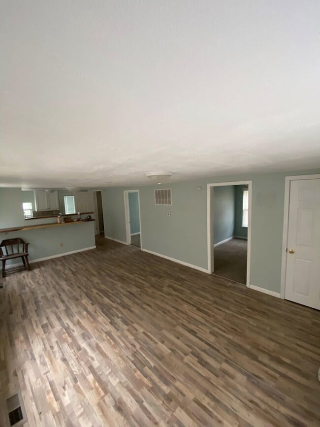 Photo - 1005 N Cherry St