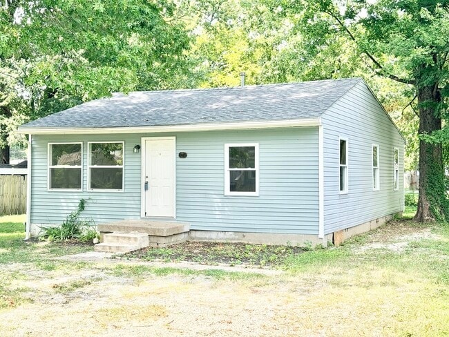 Photo - 6610 Elmwood Ave