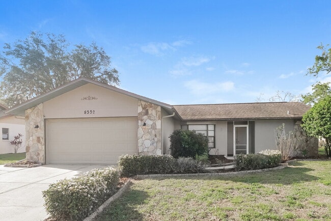 Building Photo - 8552 Bridgewater Dr Rental