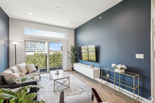 Building Photo - 310 N Malcolm X Blvd Unit ID1055713P Rental