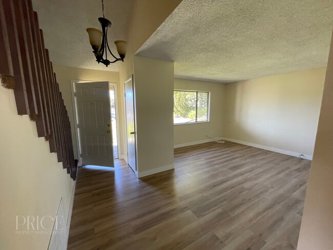 Photo - Single family 3 Bedroom Home with 2 bath 2...