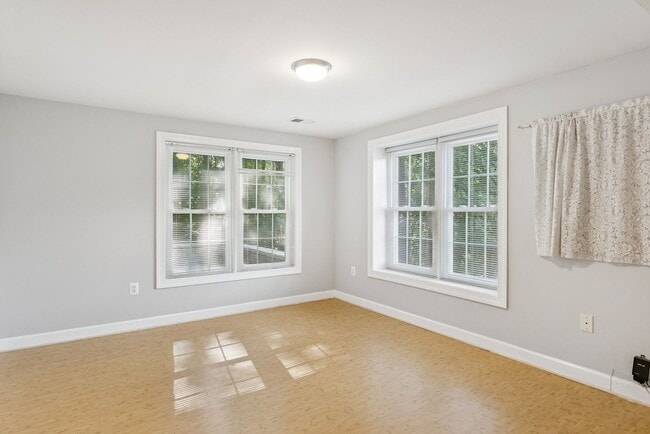 Photo - 2 BD/ 2BA Apartment
