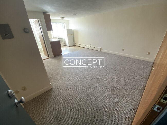 Building Photo - 9 Chester St Unit 44