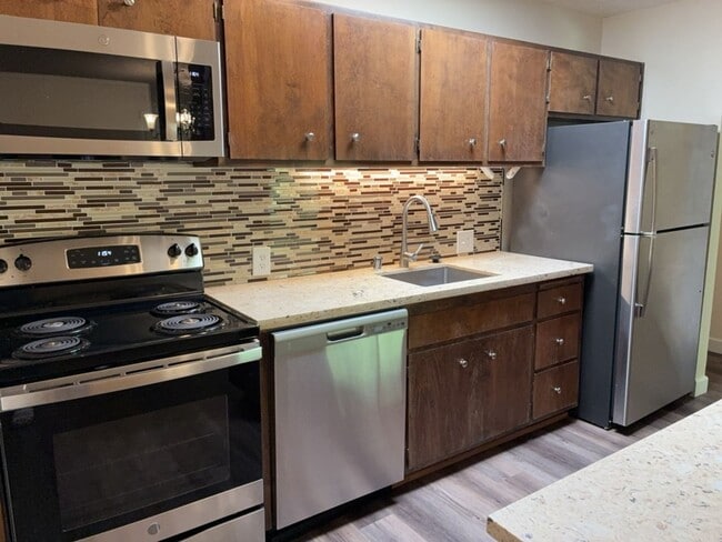 Photo - 3 bedroom duplex in North Davis