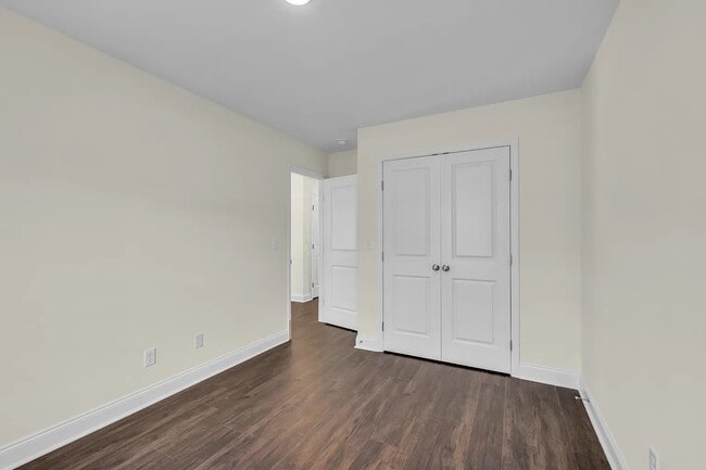 Photo - 5546 Stream Ln