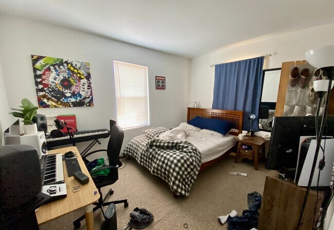 Photo - 99 Sheridan St Unit 1
