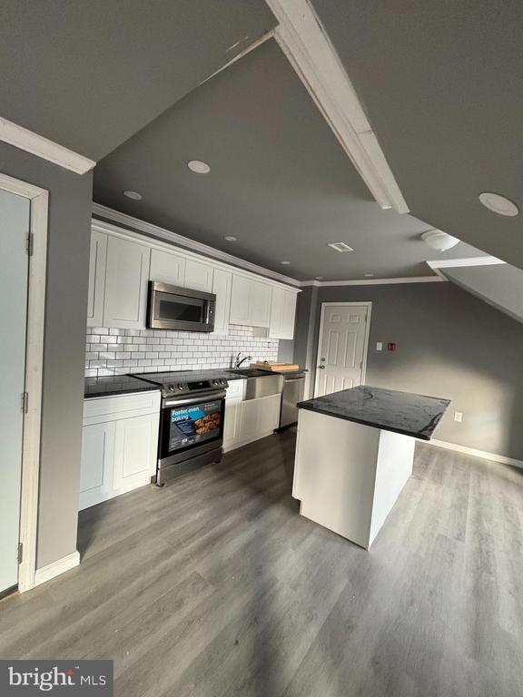 Photo - 2025 N 62nd St