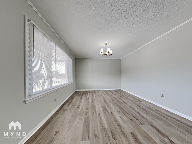 Photo - 1708 N New Hope Rd