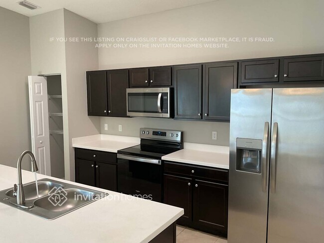 Photo - 886 SW Del Rio Blvd