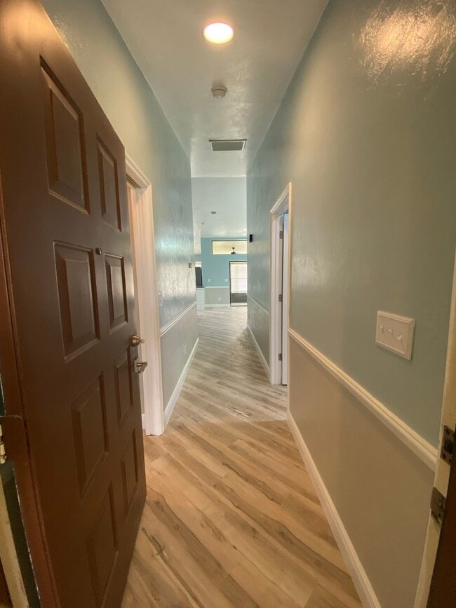 Photo - 10798 Regent Cir