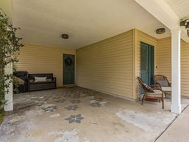 Photo - Beautifully updated 3 bedroom, 2 bath home.