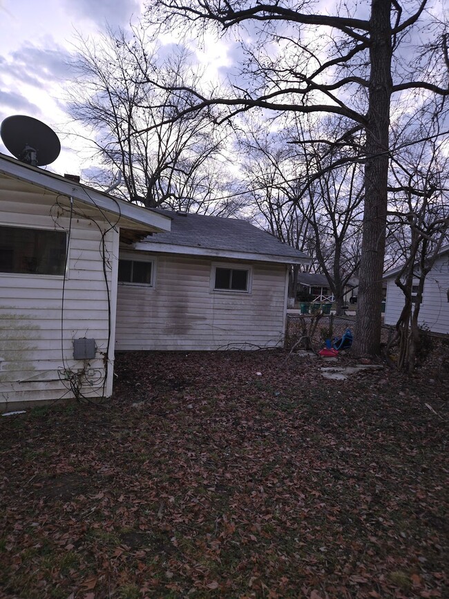 Photo - 1617 Parklane Dr