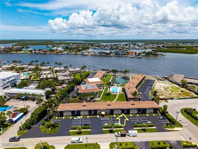 Photo - 850 Palm St Unit C5