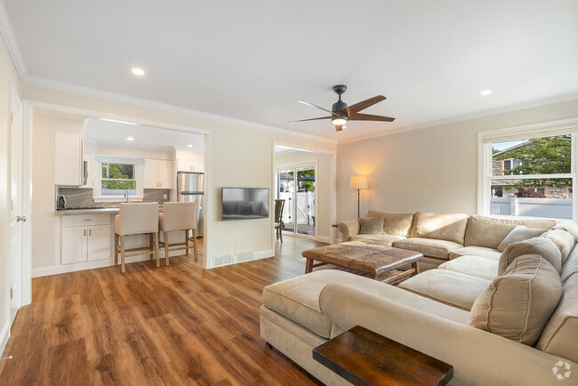 Building Photo - 165 Byrne Ave Unit Fl 1 Rental