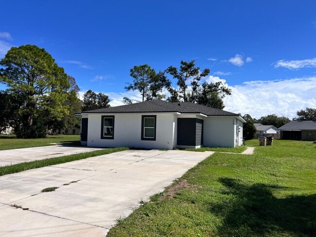 Photo - New Designer 3/2 in Kissimmee/Poinciana