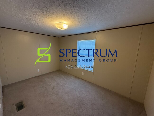 Photo - 2876 Democrat Rd