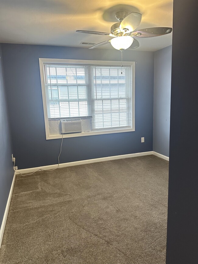 Photo - 56 Exeter Ave