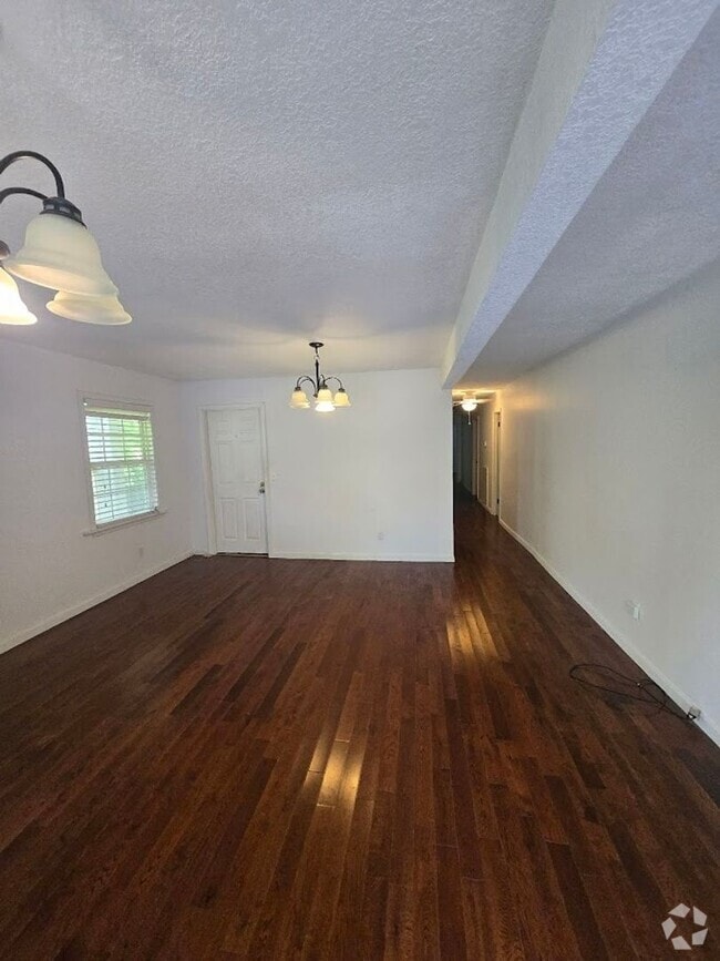 Building Photo - 7103 GA-136 Unit 7103 Highway 136, A Rental