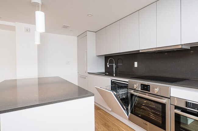 Photo - 4 Overland Drive Unit 203