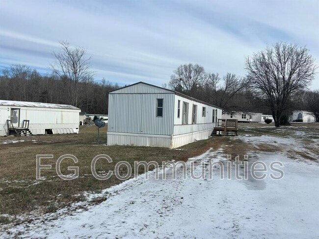 Building Photo - 188 Golden Oaks Ln